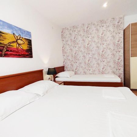 Apartmani Buljubasic บาชกาโวดา ภายนอก รูปภาพ