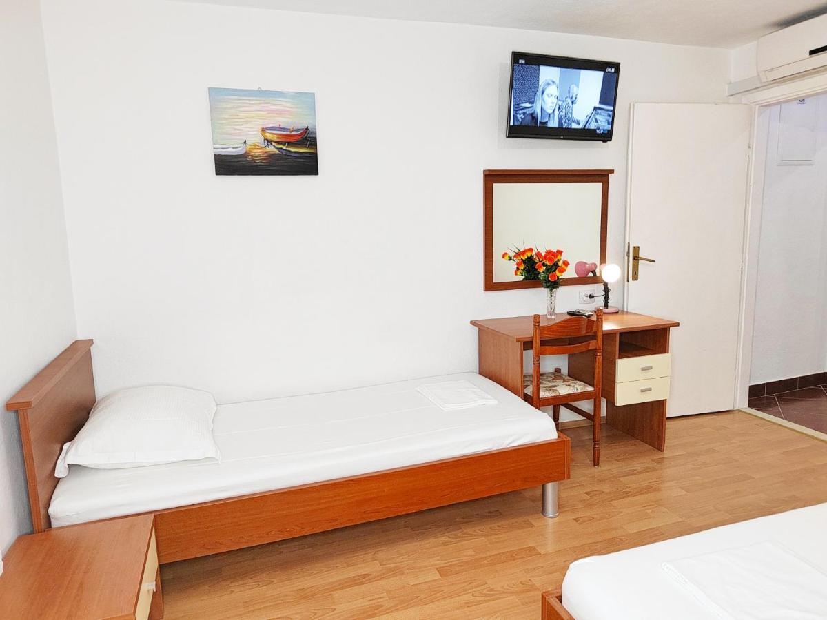 Apartmani Buljubasic บาชกาโวดา ภายนอก รูปภาพ