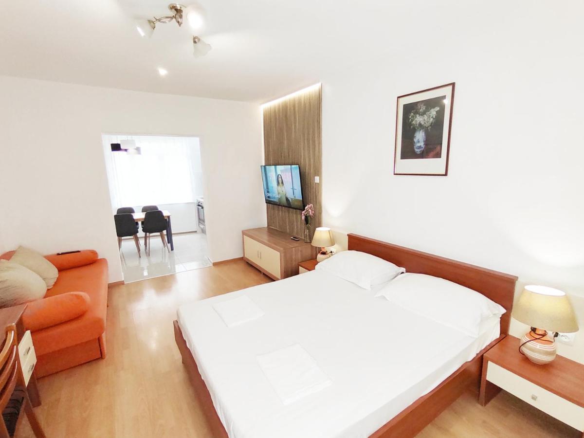 Apartmani Buljubasic บาชกาโวดา ภายนอก รูปภาพ