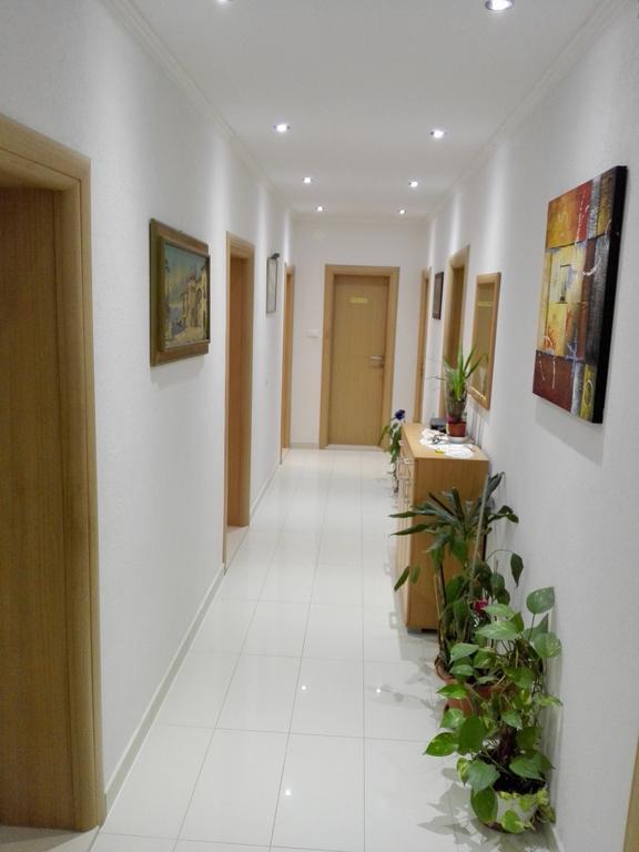 Apartmani Buljubasic บาชกาโวดา ภายนอก รูปภาพ